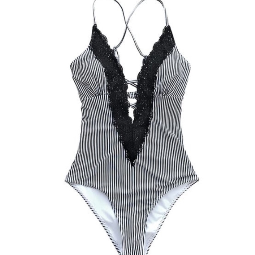 Bathing suit